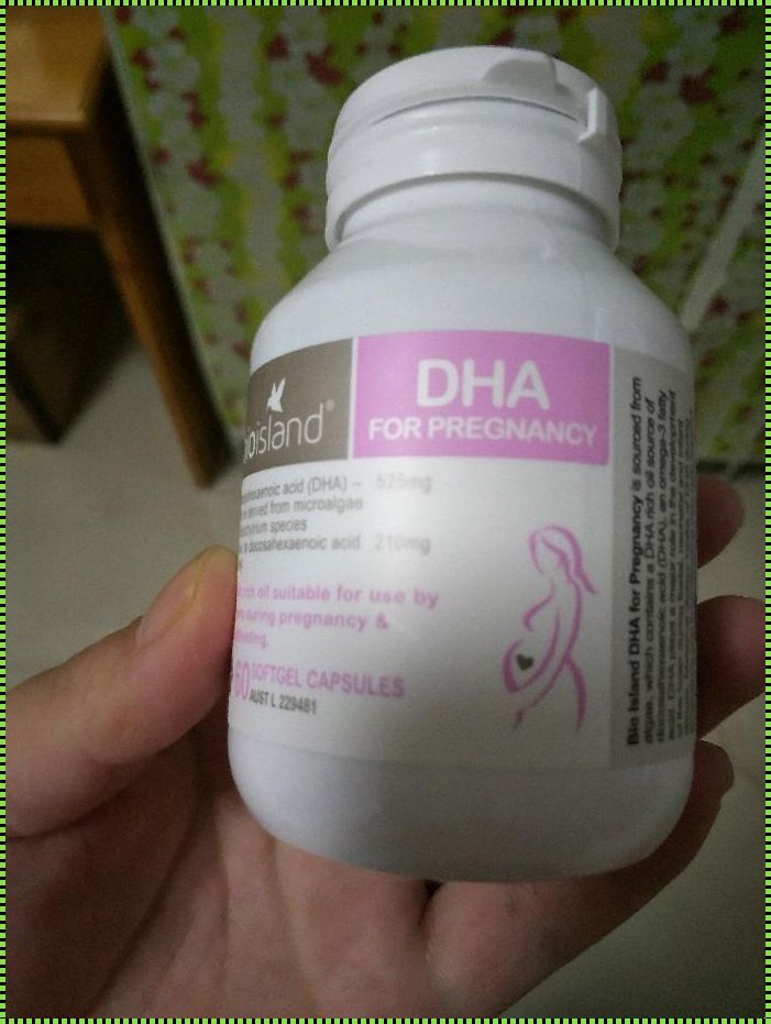 DHA 与钙片同补，强强联手，健康双赢