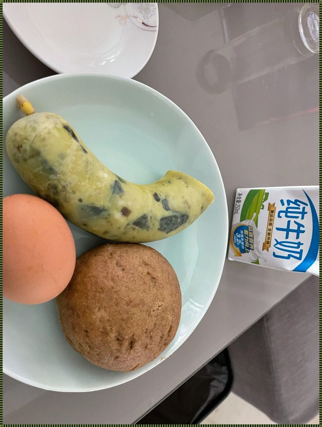 哺乳期吃皮蛋，宝宝“遭殃”？